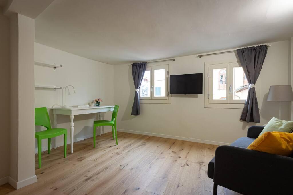 Borgo Pinti'S Duplex Apartment フィレンツェ エクステリア 写真